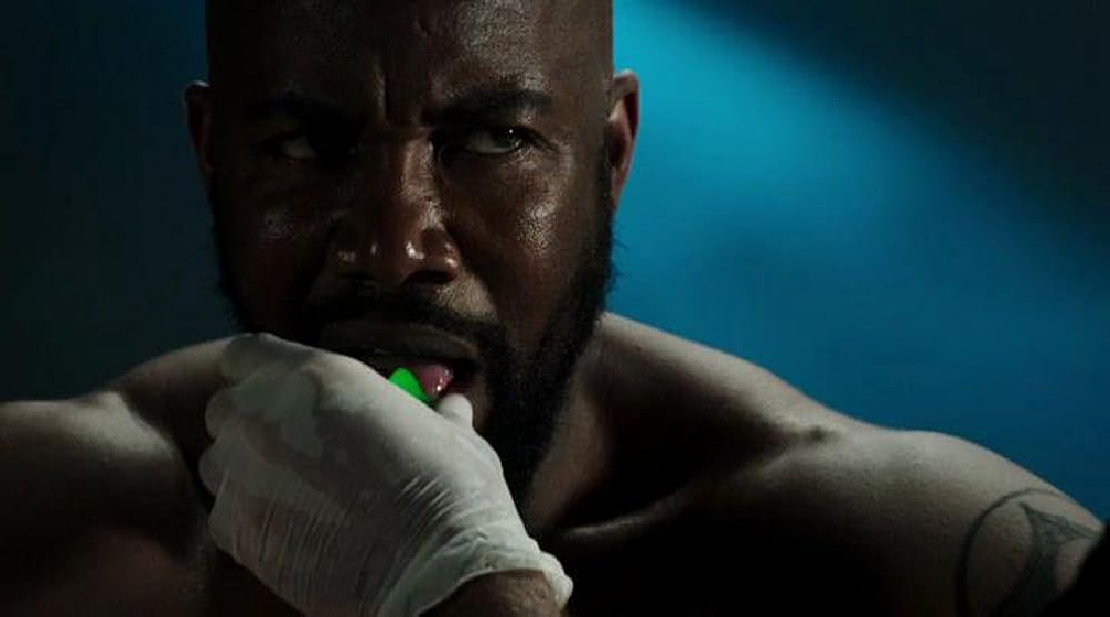 Michael Jai White en rompiendo-las-reglas-3