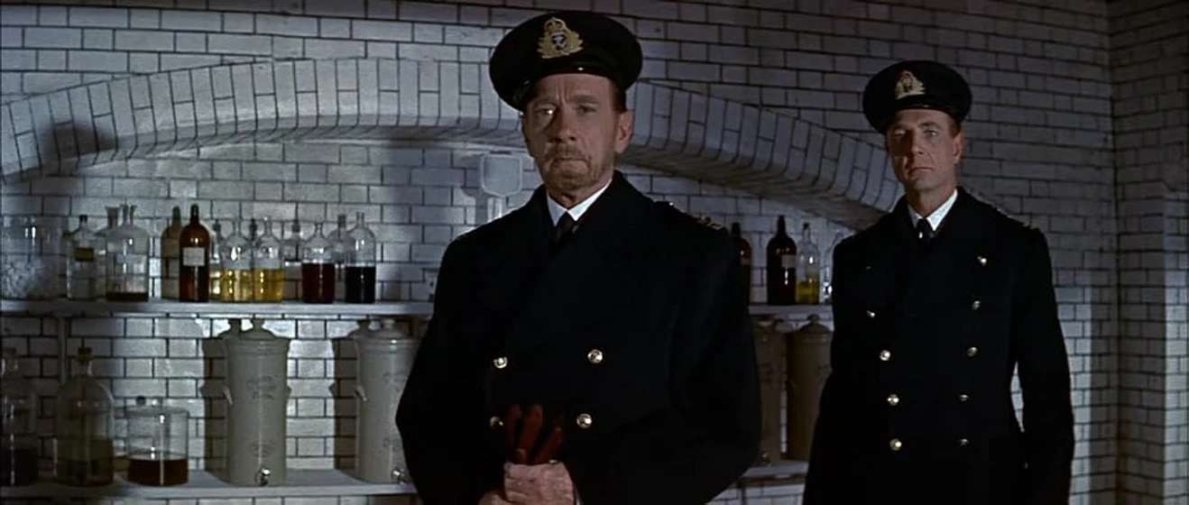 Clifton Webb y Robert Flemyng en el-hombre-que-nunca-existio