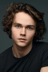 Foto de Levi Miller
