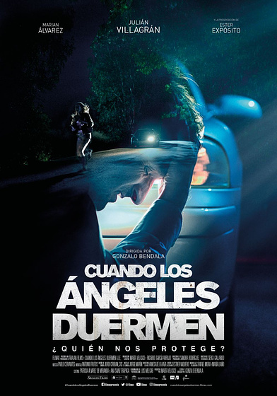 Imagen de Cuando los Ángeles duermen (Cartel español)