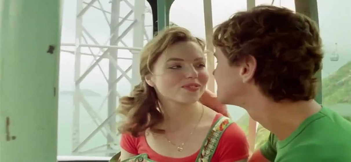Glory Annen y Chris Milne en Felicity