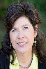 photo of person Lisa Tomei