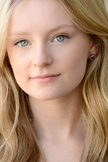picture of actor Emma Grabinsky