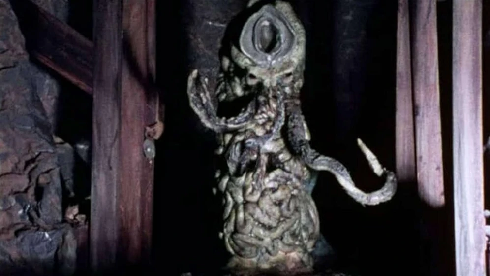 Imagen de extranos-lo-extrano