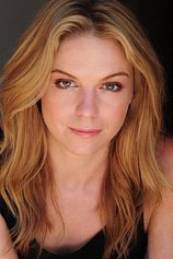 photo of person Olivia Llewellyn