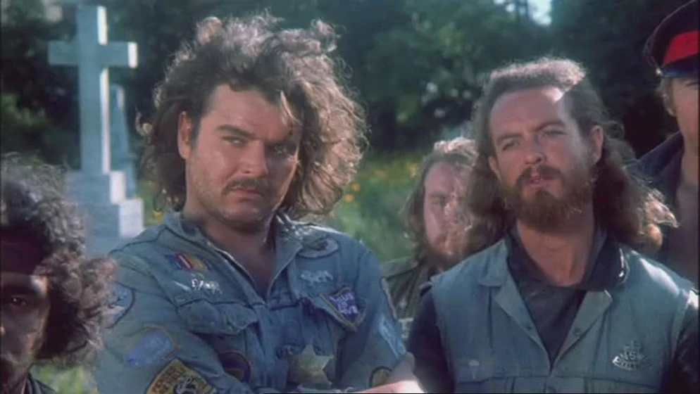 Hugh Keays-Byrne y Sandy Harbutt en guerreros-de-la-muerte