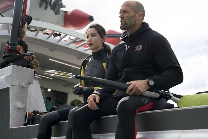 Jason Statham y Bingbing Li en Megalodón