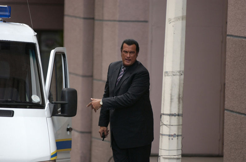 Steven Seagal en Mercenario de la justicia