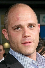 picture of actor Matt Bushell