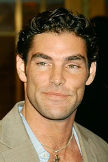 picture of actor Evan Marriott