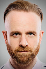 picture of actor David Dobson