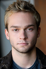 picture of actor Devon Gearhart
