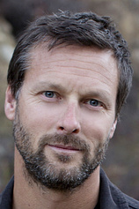 picture of actor John Adams