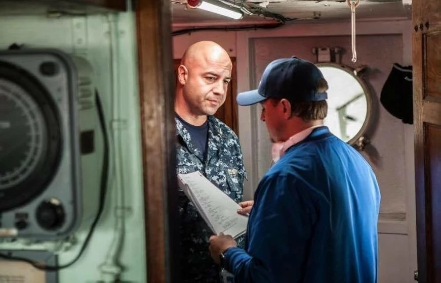 Dominic Pace y James Thomas en megalodon-2018