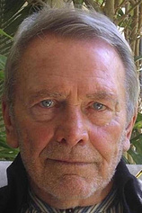 picture of actor Ralph Cotterill