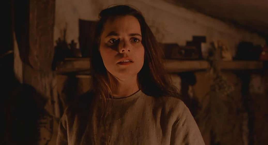 Louise Salter en dark-waters