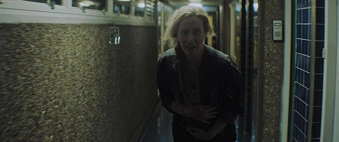 April Pearson en The Kindred