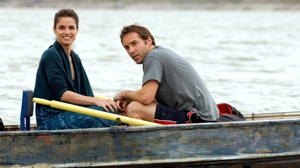 Amanda Peet y Alessandro Nivola en 5-a-day