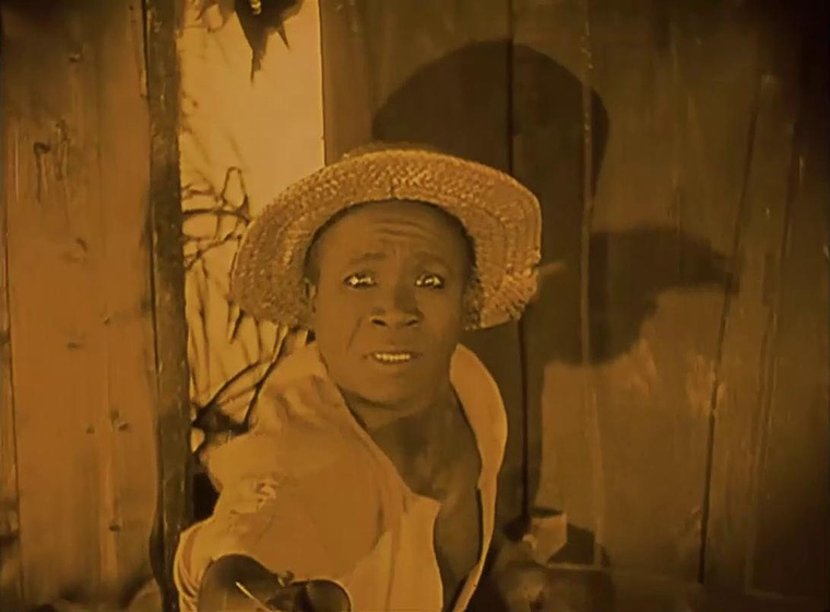 Joe Alex en la-sirena-de-los-tropicos