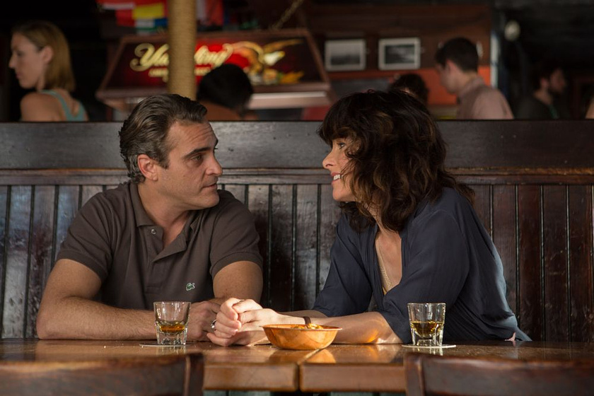 Joaquin Phoenix y Parker Posey en Irrational Man