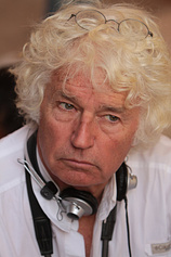 photo of person Jean-Jacques Annaud
