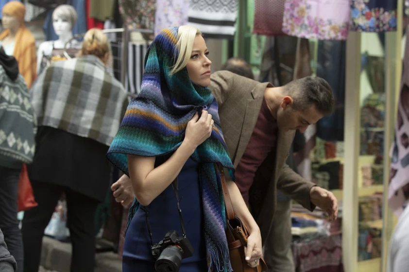 Elizabeth Banks en los-angeles-de-charlie-2019