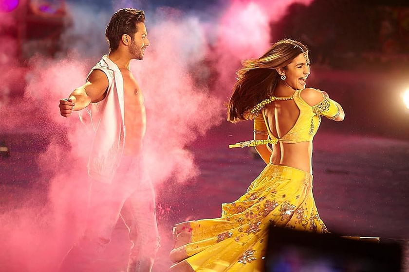 Varun Dhawan y Alia Bhatt en badrinath-ki-dulhania