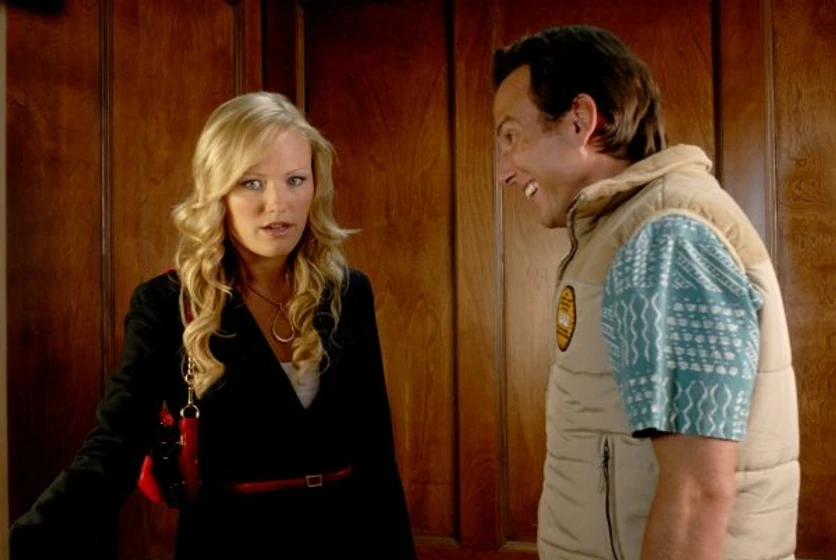 Malin Akerman y Will Arnett en los-hermanos-solomon