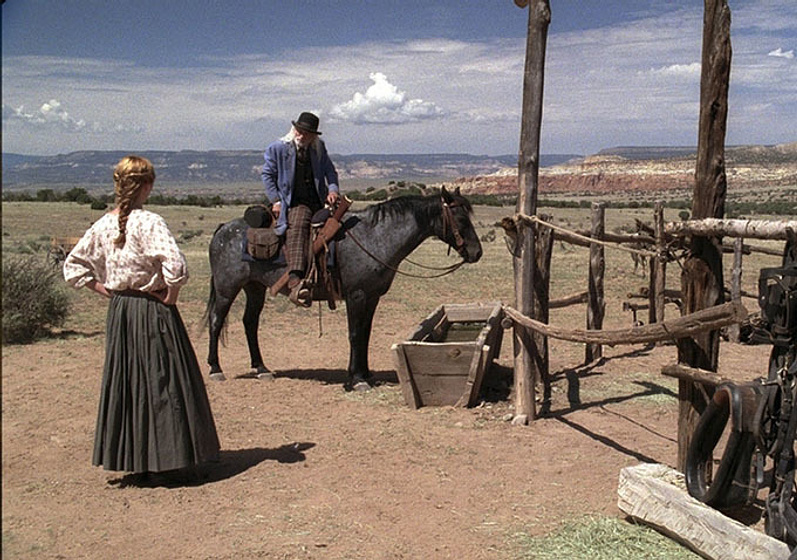 Ed Harris y January Jones en Sweetwater