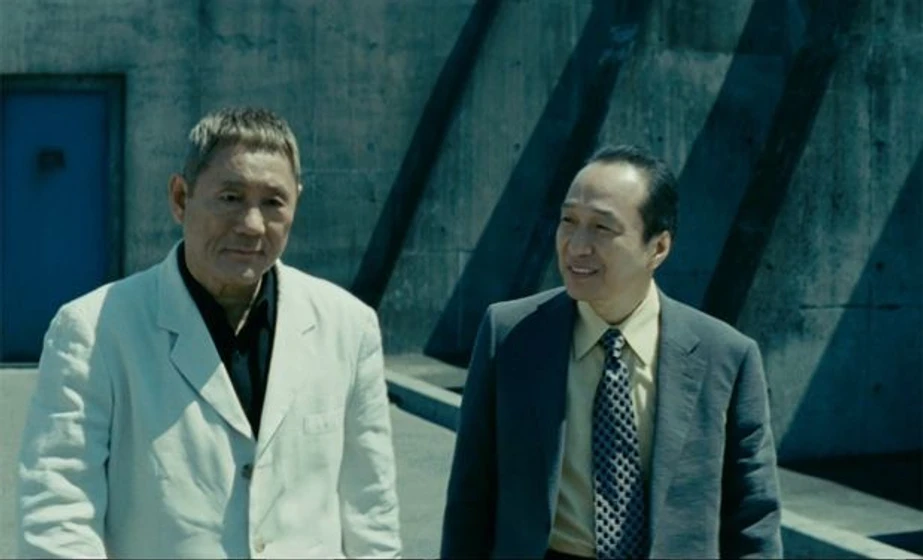 Takeshi Kitano en outrage-beyond
