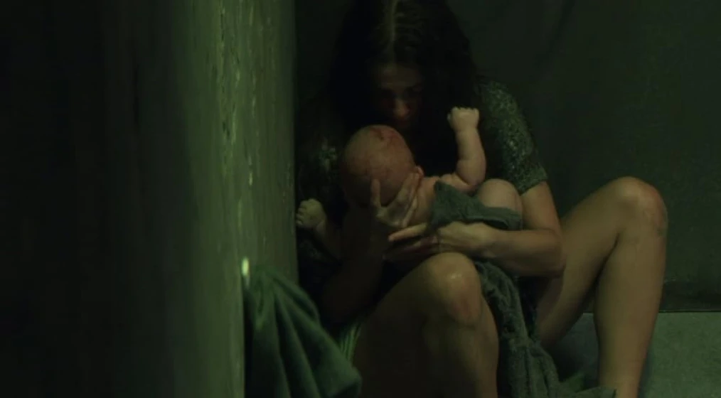 Imagen de girl-in-the-basement