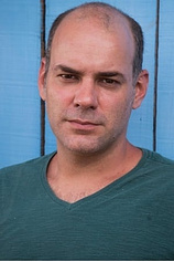 picture of actor Marat Descartes
