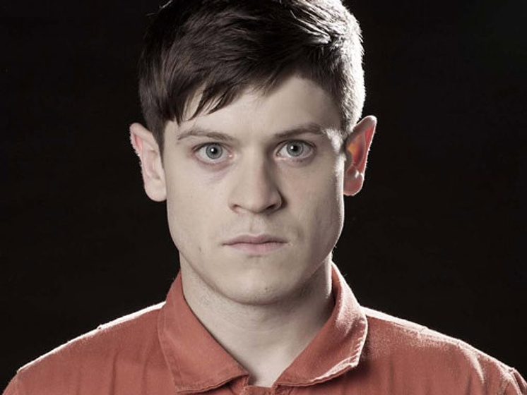 Iwan Rheon en Misfits