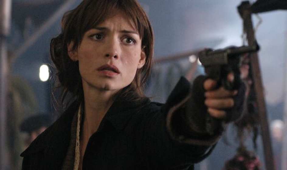 Saffron Burrows en La Criatura perfecta