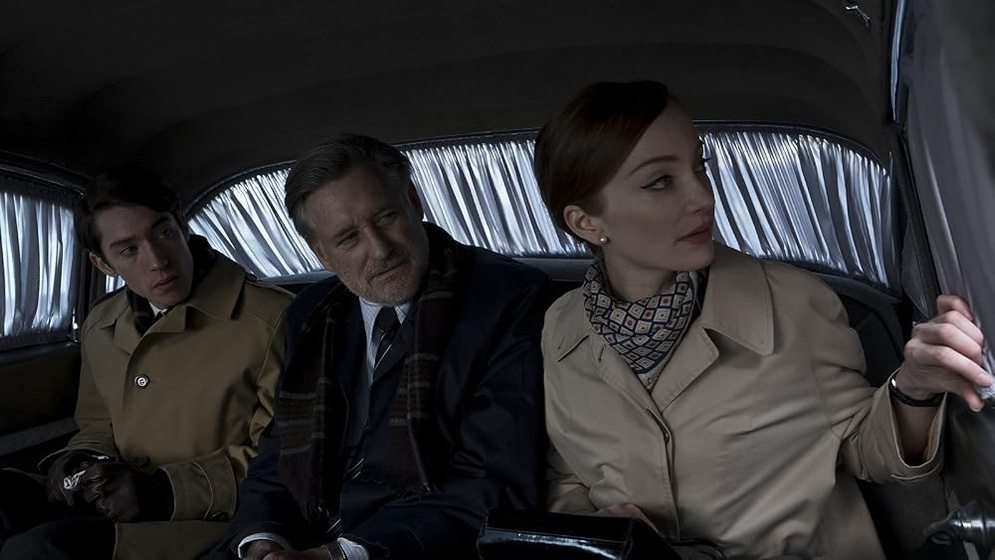 Bill Pullman, Lotte Verbeek y James Bloor en el-juego-mas-frio
