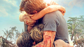 still of content Lo Imposible