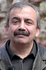 Foto de Sirri Süreyya Önder
