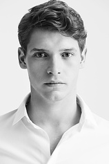 picture of actor Billy Howle