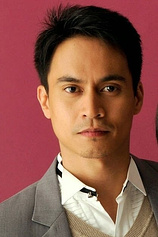 picture of actor Arnold Reyes