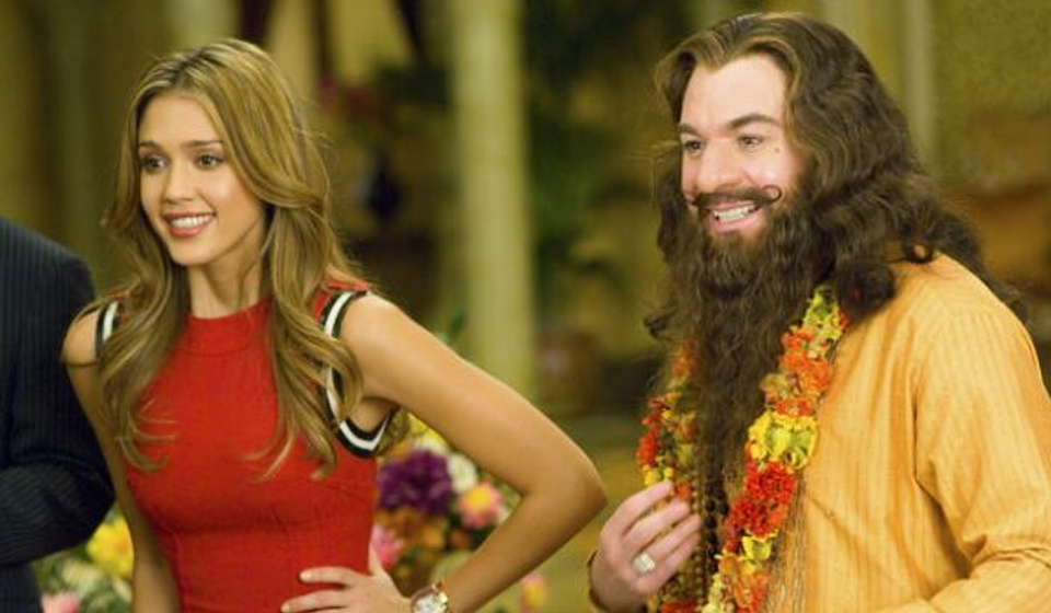 Mike Myers y Jessica Alba en El Gurú del Buen Rollo