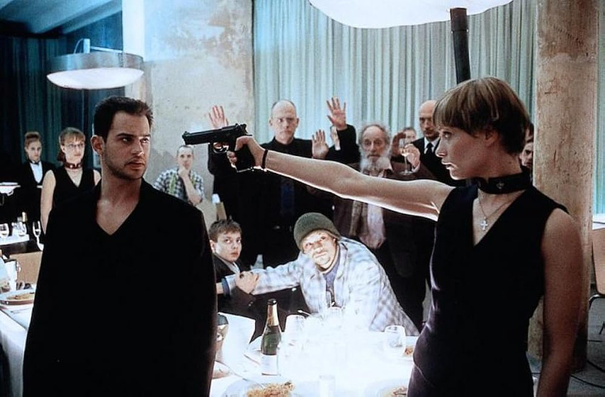 Moritz Bleibtreu y Lea Mornar en love-your-female-neighbor