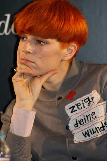 Bimba Bosé en El Cónsul de Sodoma (RUEDA DE PRENSA.MADRID.DIC09)