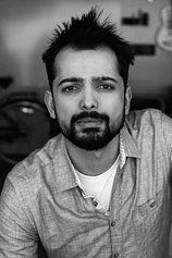 photo of person Joe Penna