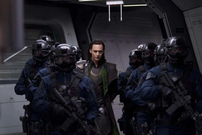 Tom Hiddleston en Los Vengadores