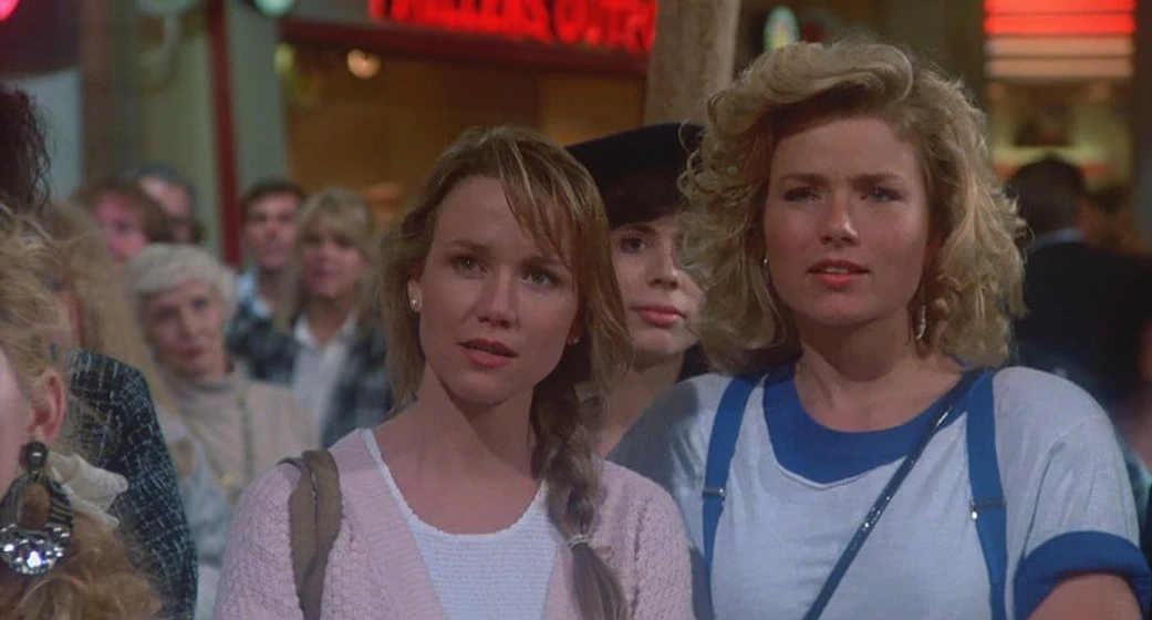 Kari Whitman y Kimber Sissons en pacto-en-la-sombra