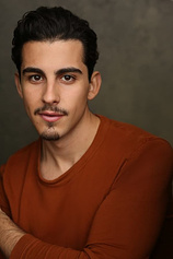picture of actor Pedro Minas