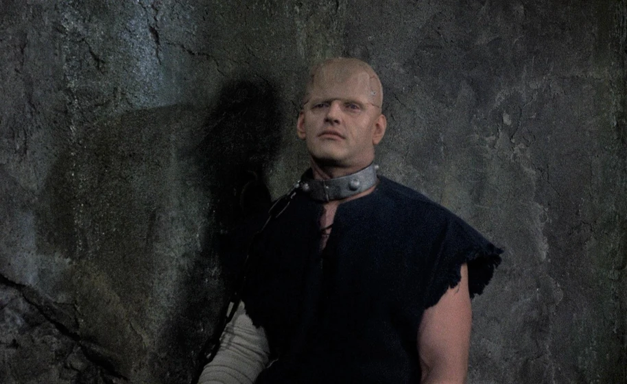 David Prowse en el-horror-de-frankenstein