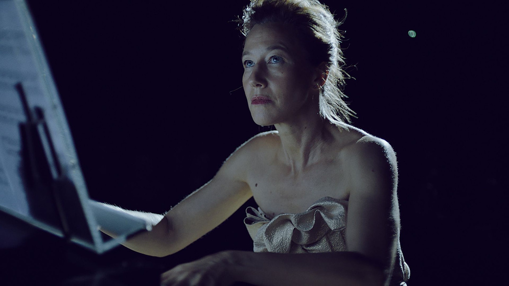 Johanna Wokalek en The Exalted