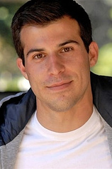 picture of actor Joey Beni