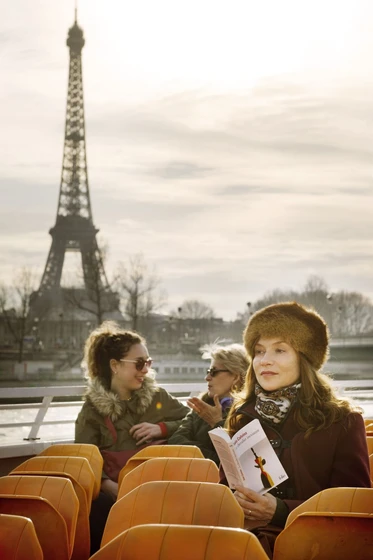 Isabelle Huppert en luces-de-paris